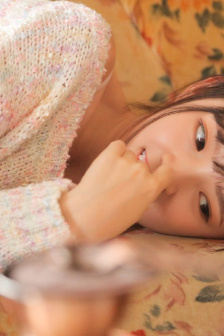 香含玉女峰头露润滞